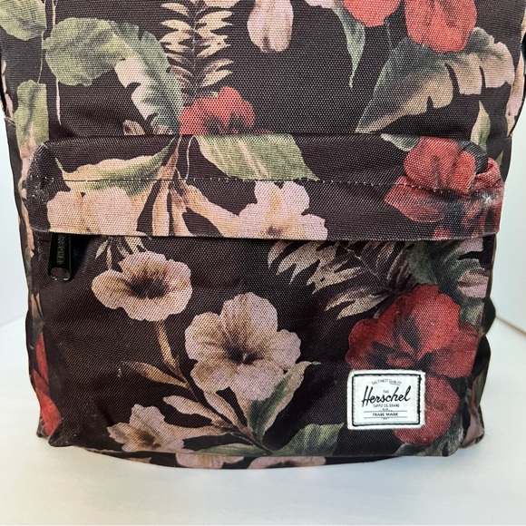 Herschel Backpack: Tropical Print - Picture 13 of 16